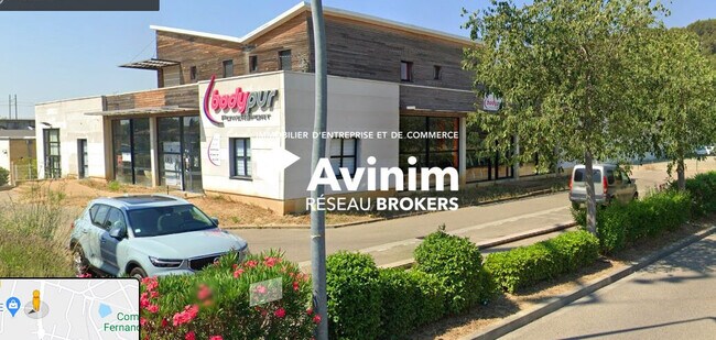 Plus de détails pour Local commercial à louer