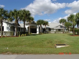 Plus de détails pour 1201 N Parrott Ave, Okeechobee, FL - Bureau à vendre