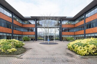 Plus de détails pour Jays Close, Basingstoke - Bureau à louer