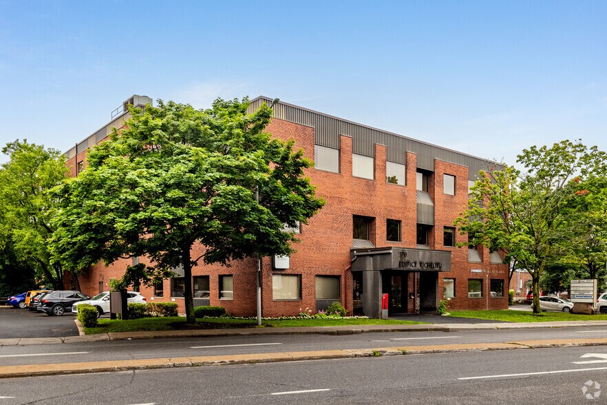 370 Ch De Chambly, Longueuil, QC à louer - Photo de l’immeuble – Image 1 sur 4