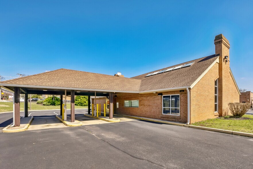 50 E Clementon Rd, Gibbsboro, NJ à louer - Photo de l’immeuble – Image 3 sur 7