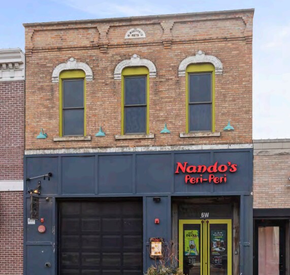 6 W Jefferson Ave, Naperville, IL à louer Photo principale– Image 1 sur 2