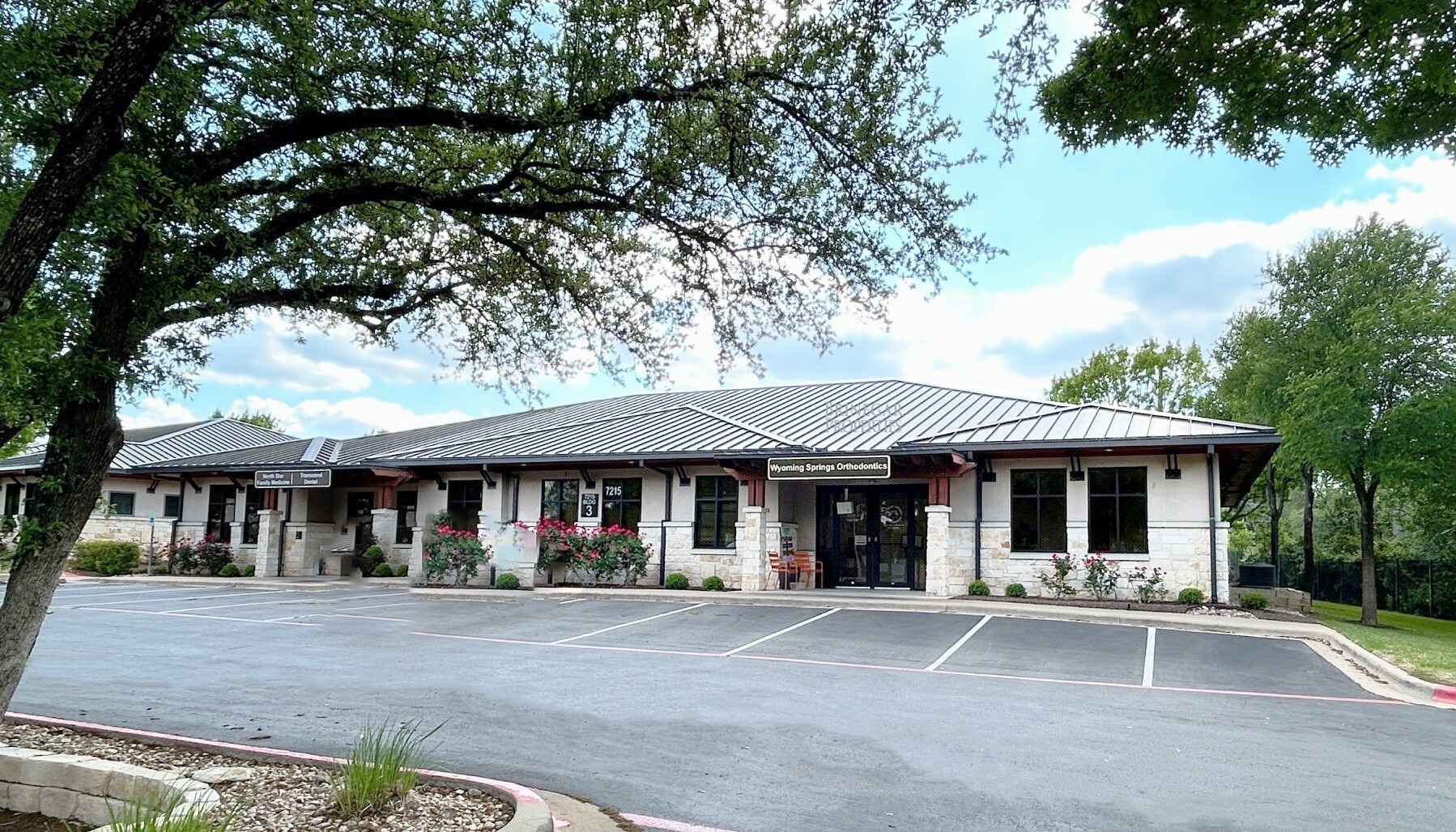 7215 Wyoming Springs Dr, Round Rock, TX à vendre Photo principale– Image 1 sur 7