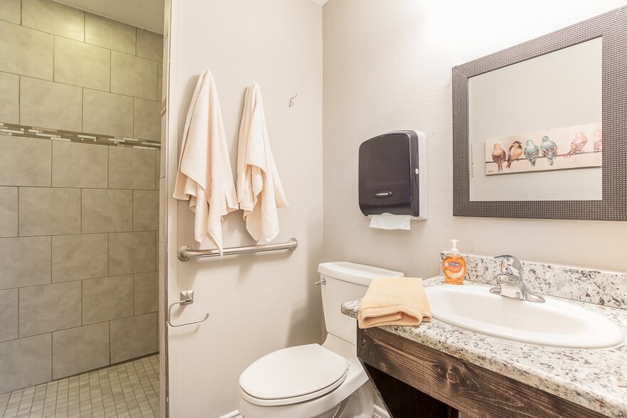 647 Cypressgreen Dr, San Antonio, TX à vendre - Photo intérieure – Image 3 sur 12
