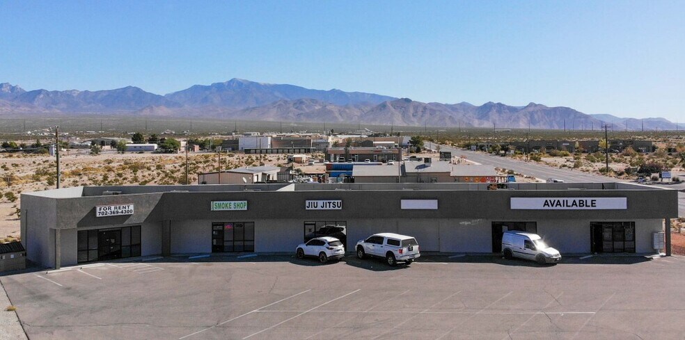 1231 E Basin Ave, Pahrump, NV à louer - Photo principale – Image 1 sur 31