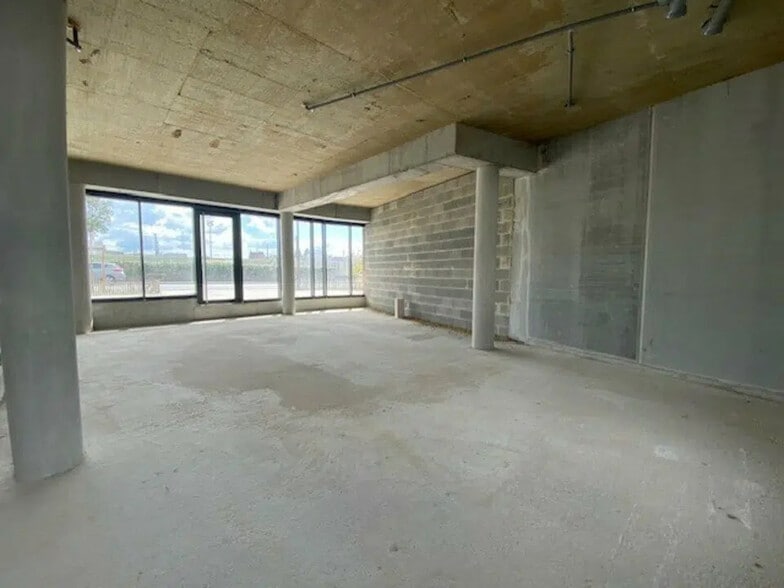 Bureau dans Vannes à louer - Photo de l’immeuble – Image 2 sur 3