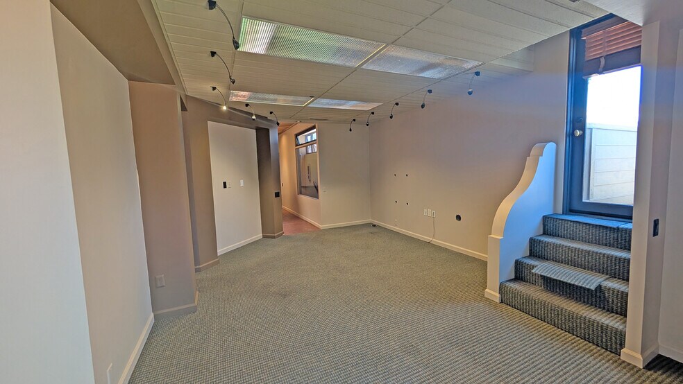 829 De la Vina St, Santa Barbara, CA à louer - Photo intérieure – Image 3 sur 12