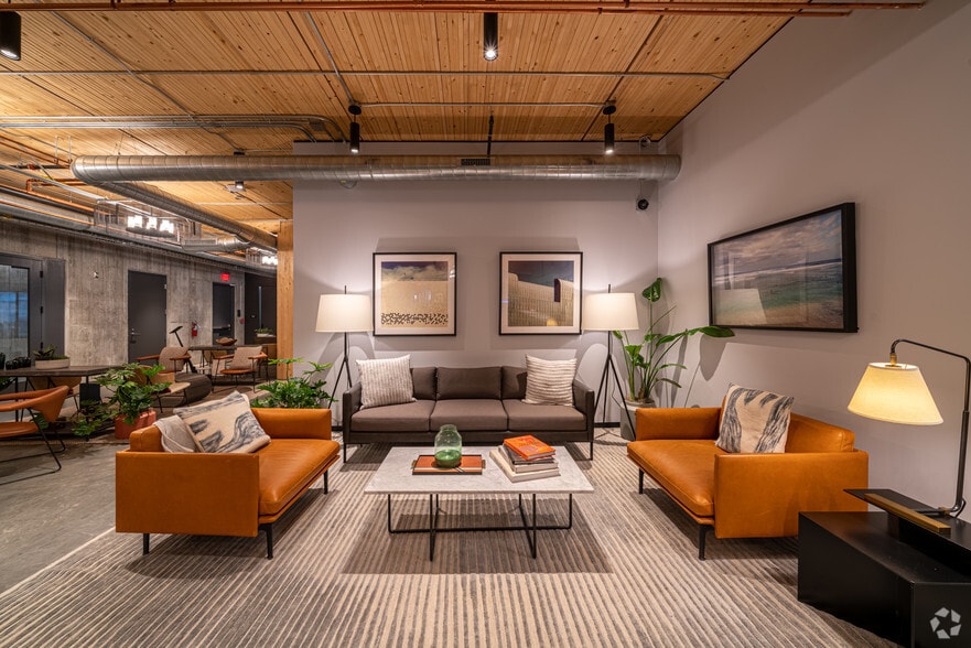 323 Washington Ave N, Minneapolis, MN à louer - Photo intérieure – Image 1 sur 15