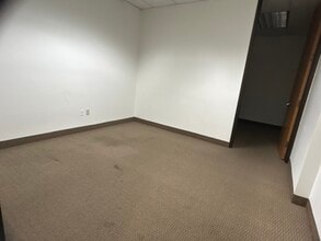 23133 Hawthorne Blvd, Torrance, CA à louer Photo intérieure– Image 2 sur 3