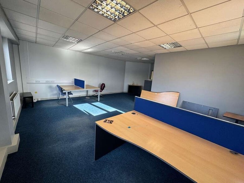 80 Dargan Rd, Belfast à louer - Photo de l’immeuble – Image 3 sur 6