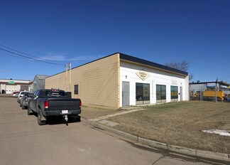 Plus de détails pour 9512 62nd Ave NW, Edmonton, AB - Local d’activités à vendre