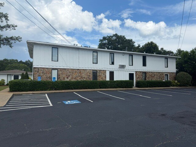 3025 University Ave, Columbus, GA à louer - Photo de l’immeuble – Image 3 sur 4