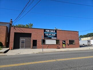 Plus de détails pour 454 Meacham Ave, Elmont, NY - Industriel/Logistique à vendre