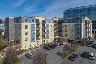 Plus de détails pour 587 Connecticut Ave, Norwalk, CT - Logement à vendre