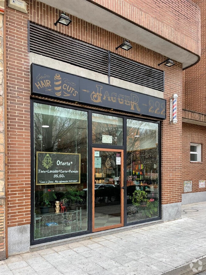 Avenida de la Albufera, 222, Madrid, MAD 28038 - Lot Puerta 02, Esc. 1 - - Photo intérieure - Image 2 of 8