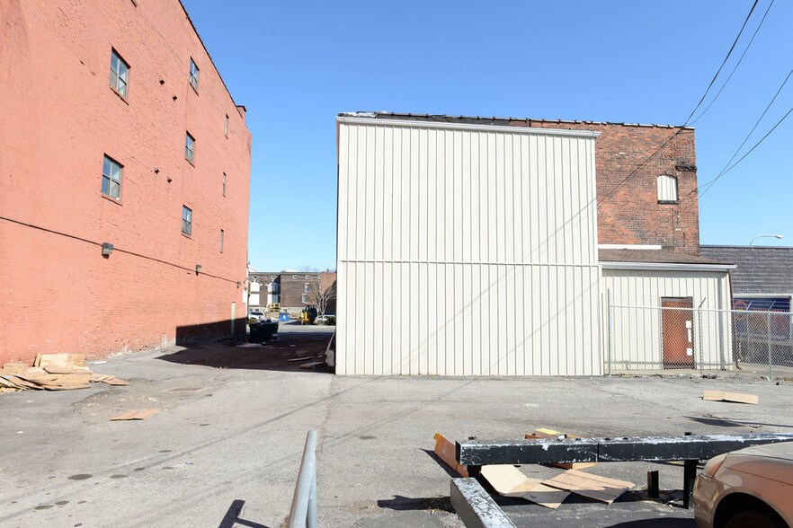 975 Broadway St, Buffalo, NY à louer - Autre – Image 2 sur 30