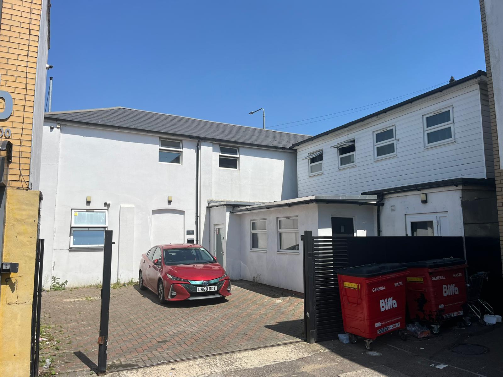 60 Oaklands Park Ave, Ilford à louer Photo intérieure– Image 1 sur 5