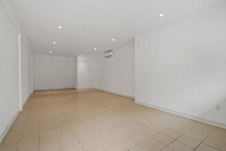 2603 Hauser Blvd, Los Angeles, CA à louer Photo intérieure– Image 1 sur 3