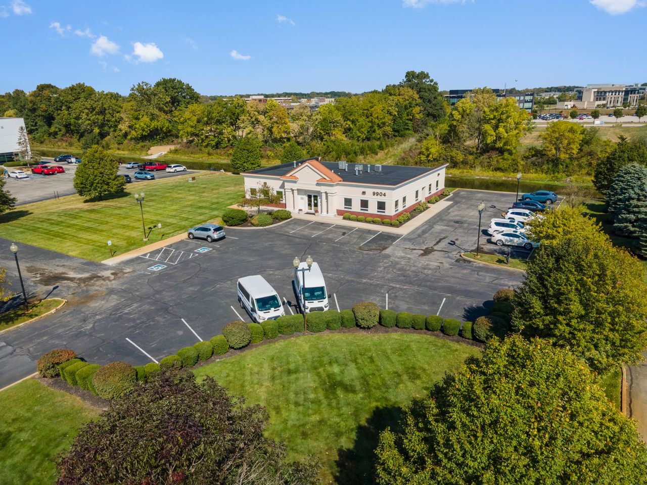 9904 N By Northeast Blvd, Fishers, IN à vendre Photo principale– Image 1 sur 28