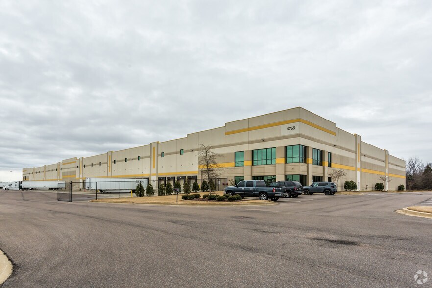 5755 FedEx Ln, Olive Branch, MS à louer - Photo principale – Image 1 sur 10