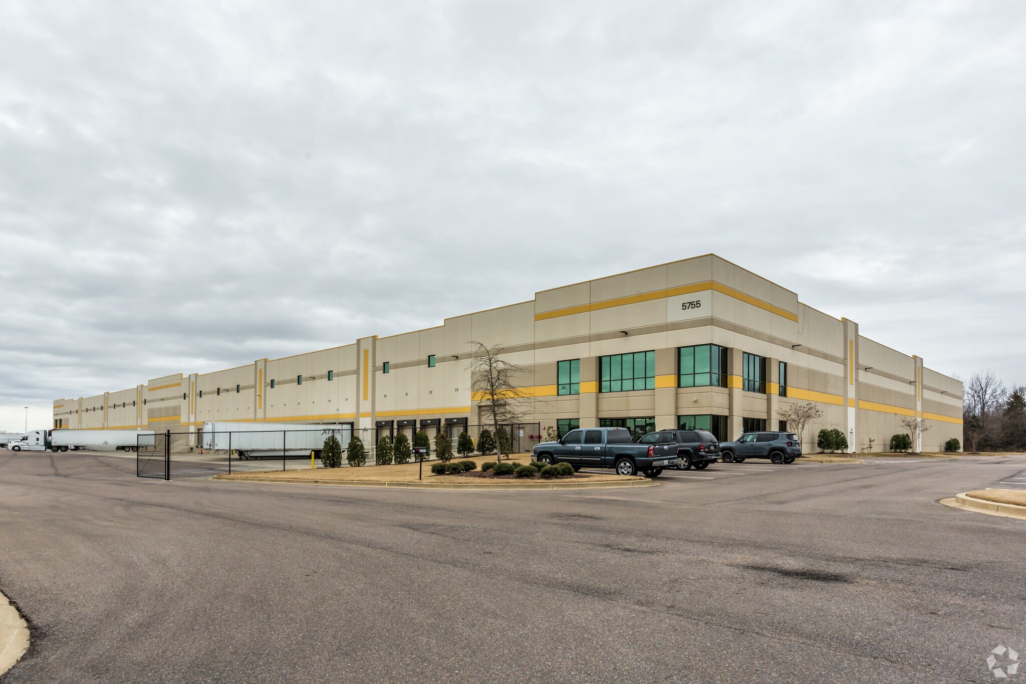 5755 FedEx Ln, Olive Branch, MS à louer Photo principale– Image 1 sur 11