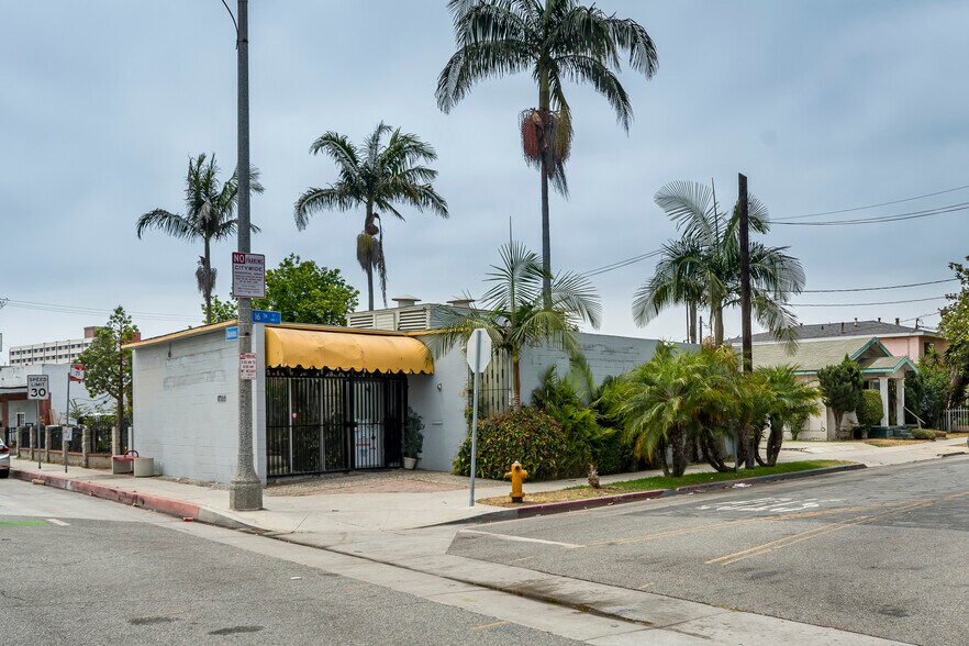 1533 Alamitos Ave, Long Beach, CA à louer - Photo de l’immeuble – Image 1 sur 16
