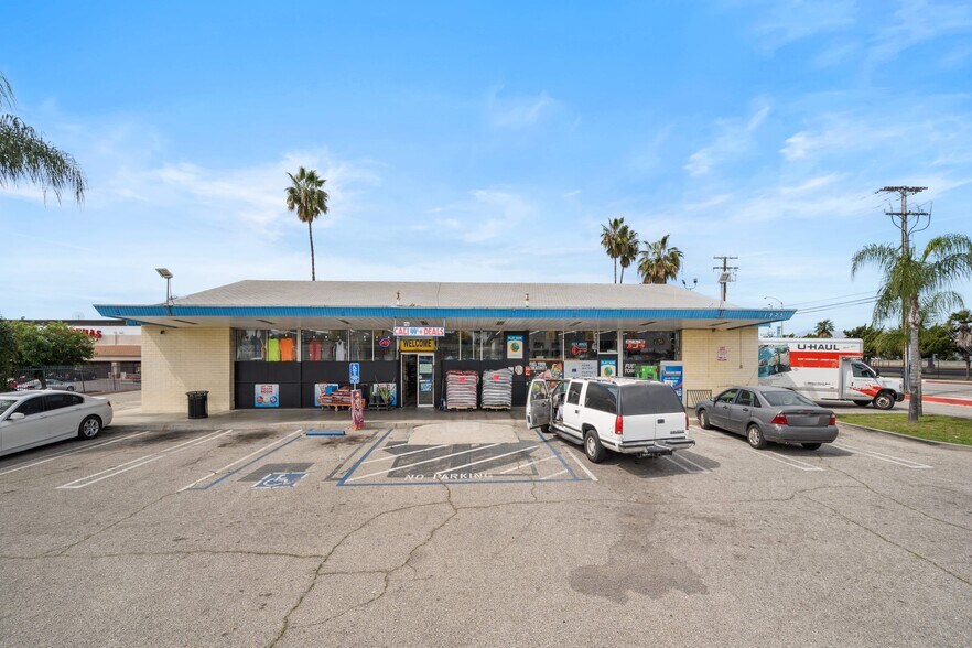 1905 S Garey Ave, Pomona, CA à vendre - Photo de l’immeuble – Image 2 sur 12