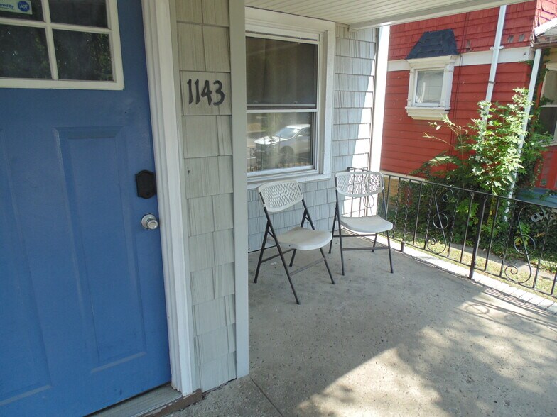 1143-1145 Plymouth Ave S, Rochester, NY à vendre - Photo de l’immeuble – Image 3 sur 4