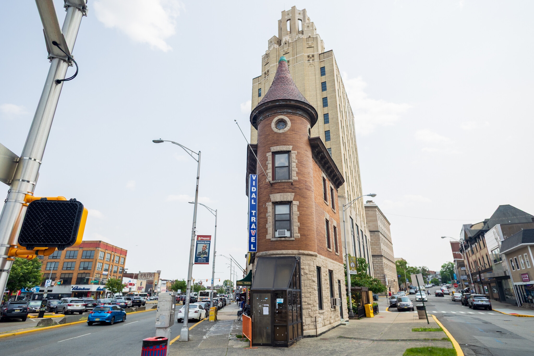 667 Main Ave, Passaic, NJ à vendre Photo principale– Image 1 sur 26