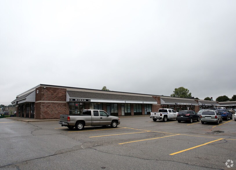 63-65 Clarke Rd, London, ON à louer - Photo de l’immeuble – Image 3 sur 10
