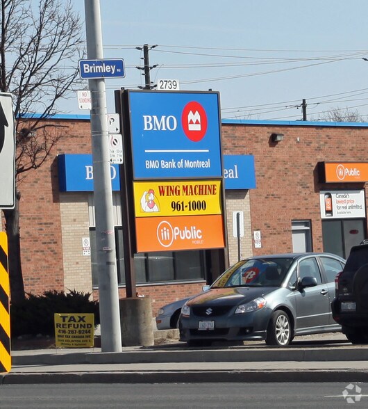 2739 Eglinton Ave E, Toronto, ON à vendre - Photo de l’immeuble – Image 1 sur 3