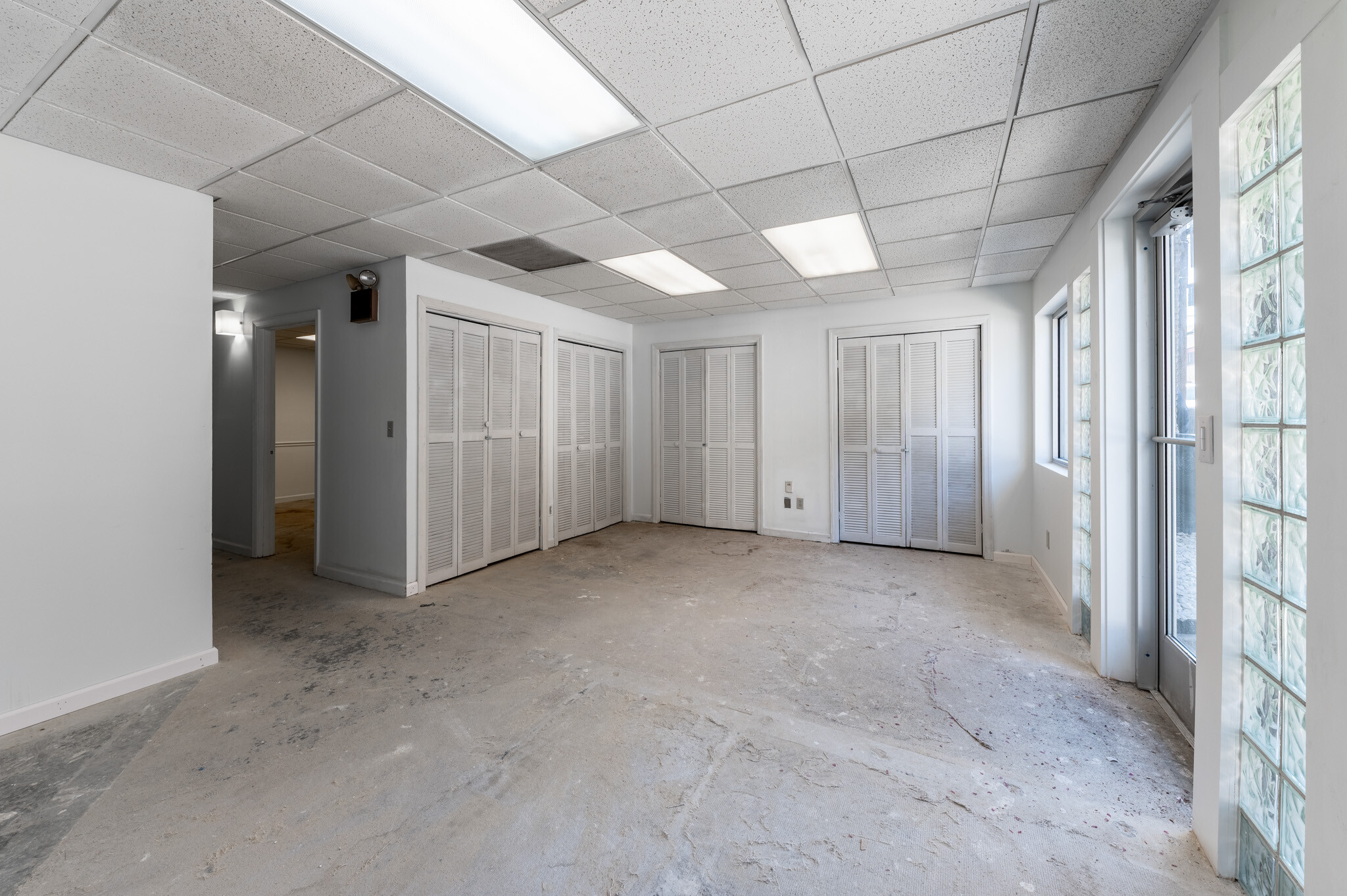 231 Walnut St, Morgantown, WV à vendre Photo intérieure– Image 1 sur 6