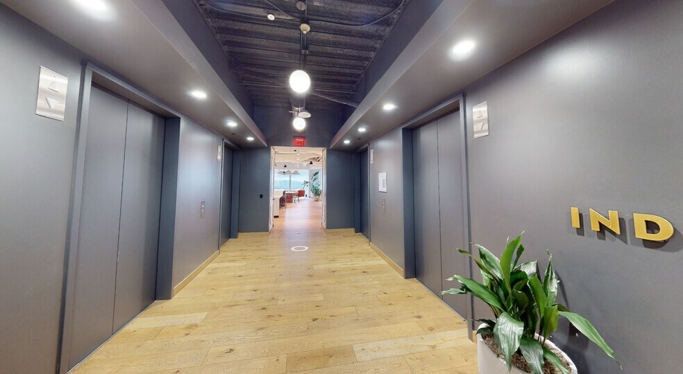 500 N Brand Blvd, Glendale, CA à louer - Numérisation 3D Matterport – Image 2 sur 8