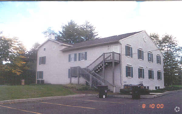 900 Lenmar Dr, Blue Bell, PA à vendre - Photo principale – Image 1 sur 3