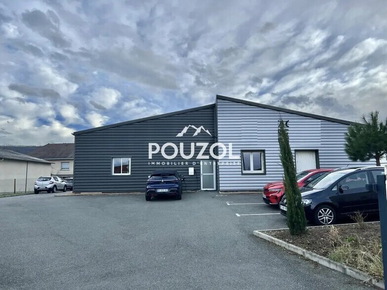 Local d’activités dans Romagnat à louer - Photo de l’immeuble – Image 2 sur 10