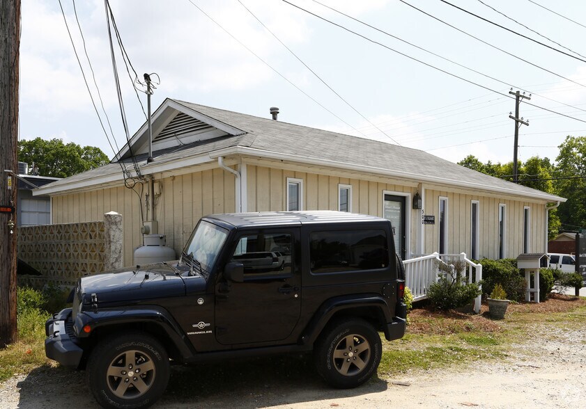 224-300 Main St, Clayton, NC à vendre - Photo de l’immeuble – Image 3 sur 4