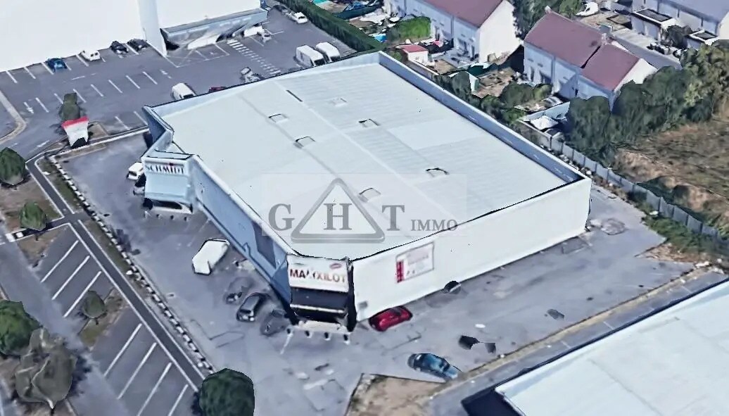 Local commercial dans Claye-Souilly à louer Aérien– Image 1 sur 13