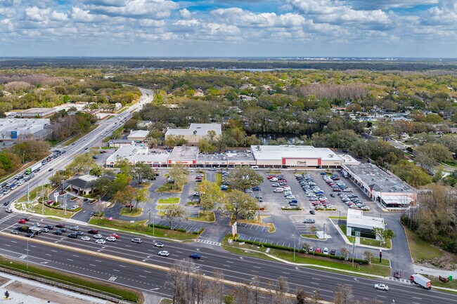 Plus de détails pour 14805-14875 N Dale Mabry Hwy, Tampa, FL - Local commercial à louer