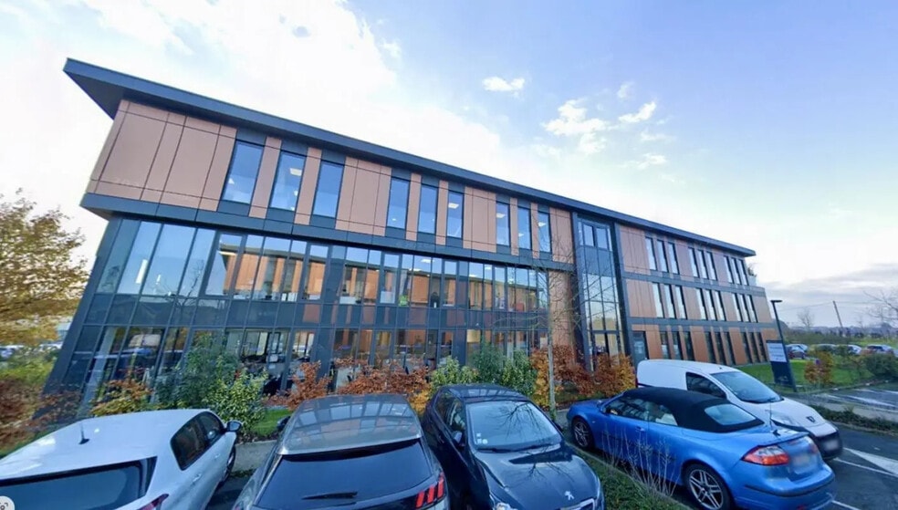 6 Rue Des Peupliers, Lesquin à louer - Photo de l’immeuble – Image 3 sur 7