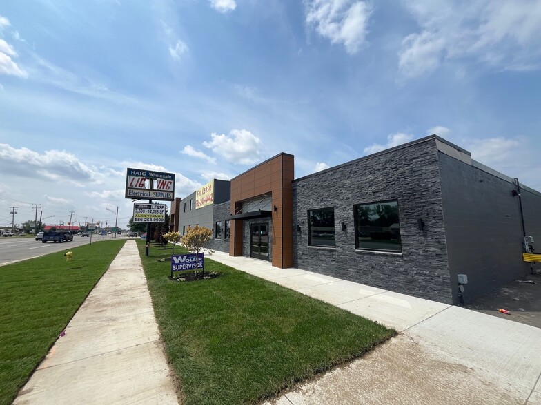34001 Groesbeck Hwy, Clinton Township, MI à louer - Photo de l’immeuble – Image 3 sur 33