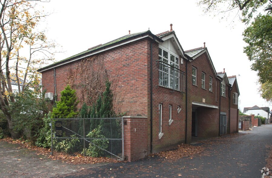 38 Cathedral Rd, Cardiff à louer - Photo de l’immeuble – Image 2 sur 4