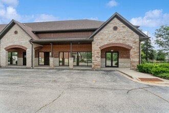 550-660 W Boughton Rd, Bolingbrook, IL à louer Photo intérieure– Image 1 sur 15