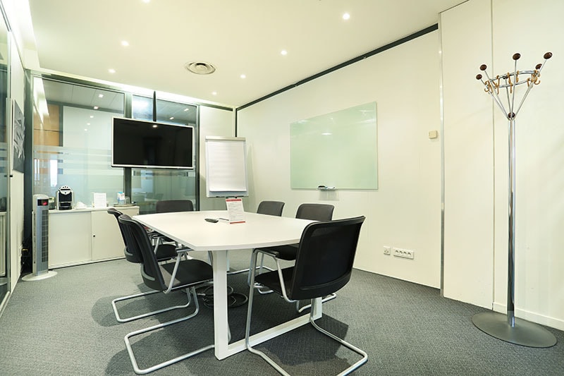 Bureau dans Paris à louer - Photo de l’immeuble – Image 2 sur 5