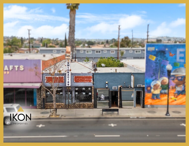 4569 Whittier Blvd, East Los Angeles, CA à vendre - Photo de l’immeuble – Image 1 sur 8