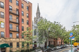Plus de détails pour 40 Greene Ave, Brooklyn, NY - Local commercial à vendre