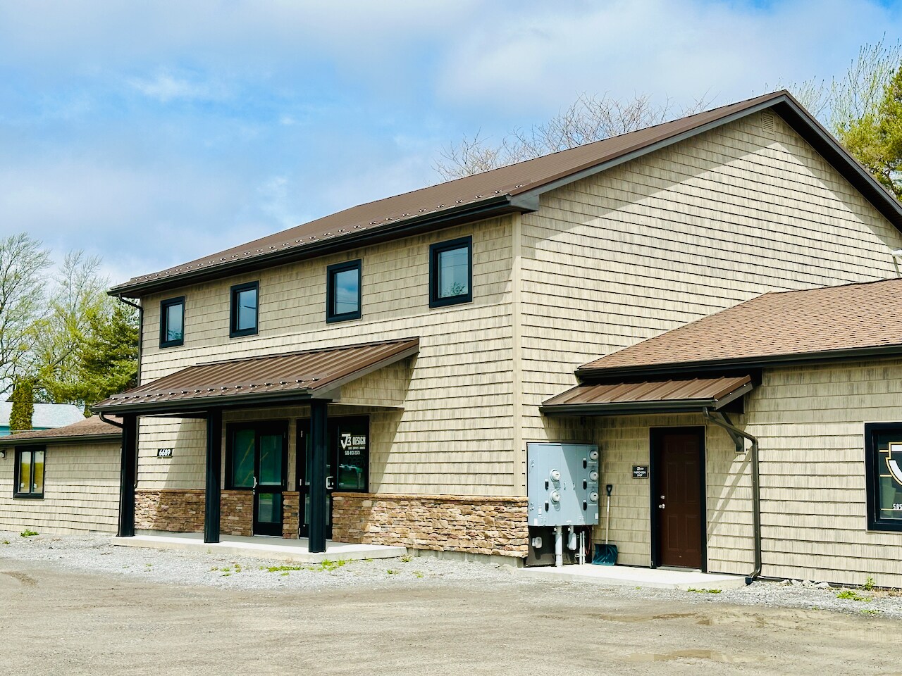 6689 Alleghany Rd, Basom, NY à louer Photo principale– Image 1 sur 56