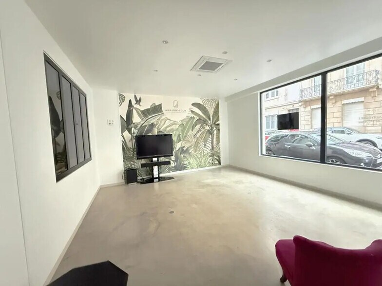 Local commercial dans Besançon à louer - Photo intérieure – Image 3 sur 9