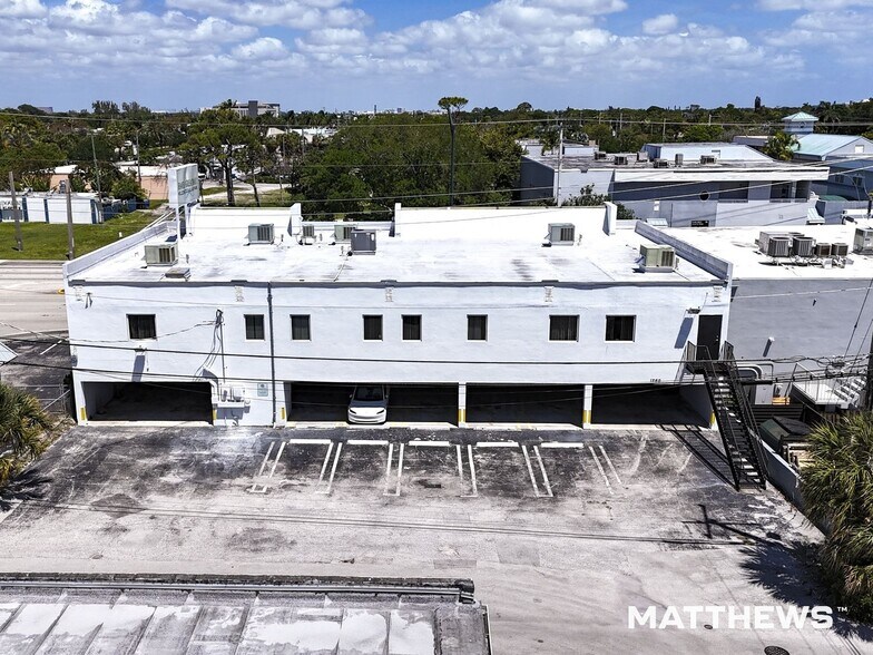 1260 E Oakland Park Blvd, Oakland Park, FL à vendre - Photo de l’immeuble – Image 2 sur 3