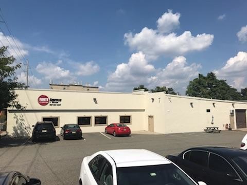 225 Paterson Ave, Wallington, NJ à louer - Photo de l’immeuble – Image 1 sur 2
