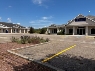 Plus de détails pour 5030-5034 Holly Rd, Corpus Christi, TX - Bureau à vendre